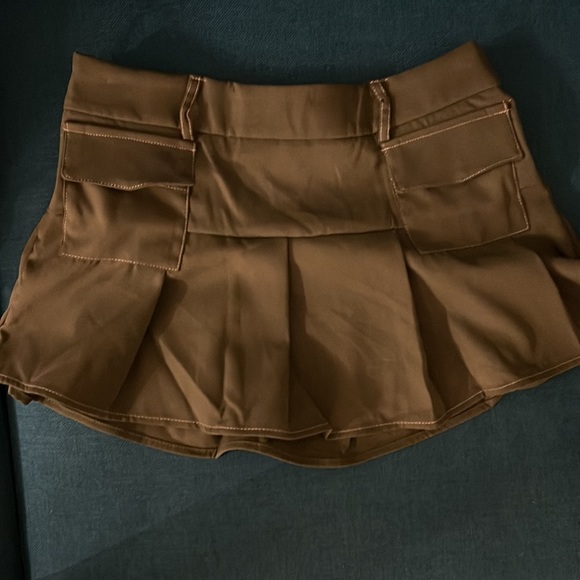 NEVER WORN SHEIN ICON Grunge High Waist Flap Pocket Pleated Skirt Without Belt - Picture 3 of 4